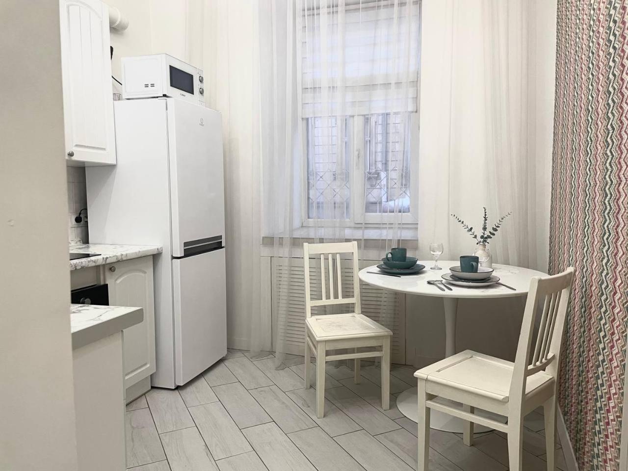 Куліша 15, Апартаменти В Центрі,Тц Форум,Оперний 리비프 외부 사진